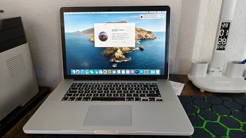 Apple macbook pro pollici - apple,