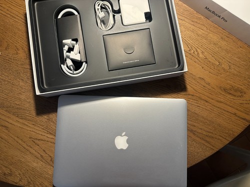 Apple macbook pro retina - apple,